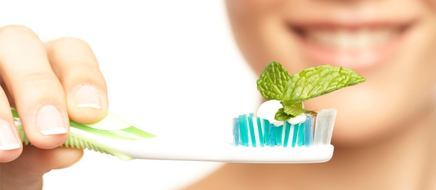 Эффективно ли домашнее отбеливание зубов